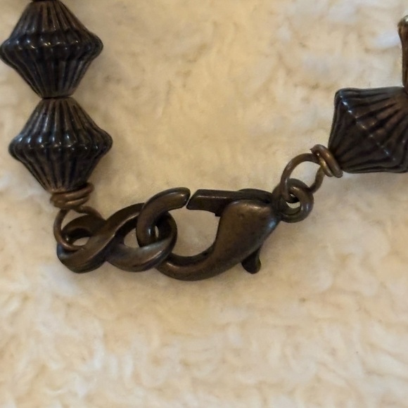 Elegant Tiger’s eye /brass glass Multi-Strand Necklace - Picture 4 of 7